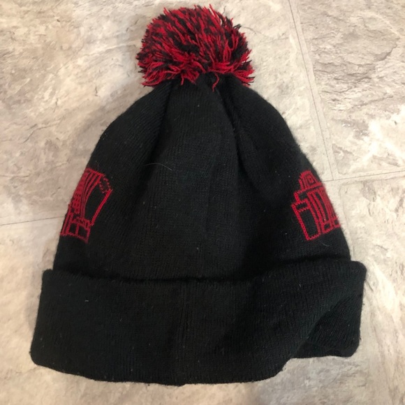 New Era Chicago Blackhawks Beanie - Picture 3 of 4